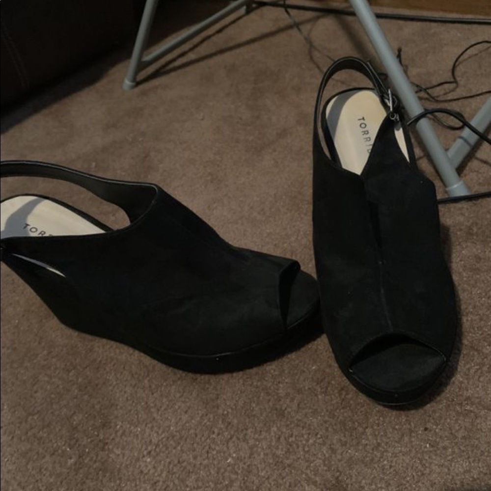 Size 13 torrid wedge heels